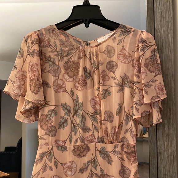 ASTR The Label, S, floral fit & flare midi asymmetrical dress, beautiful!! - Picture 2 of 13